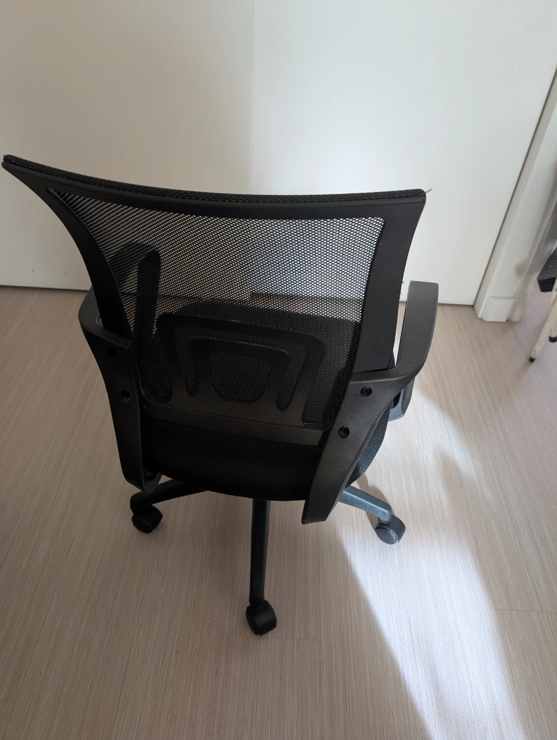 Black Mesh Office Chair