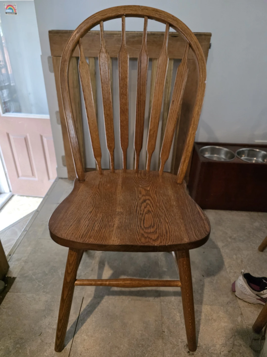 Solid Oak Round Dining Table and Four Chairs - photo 5