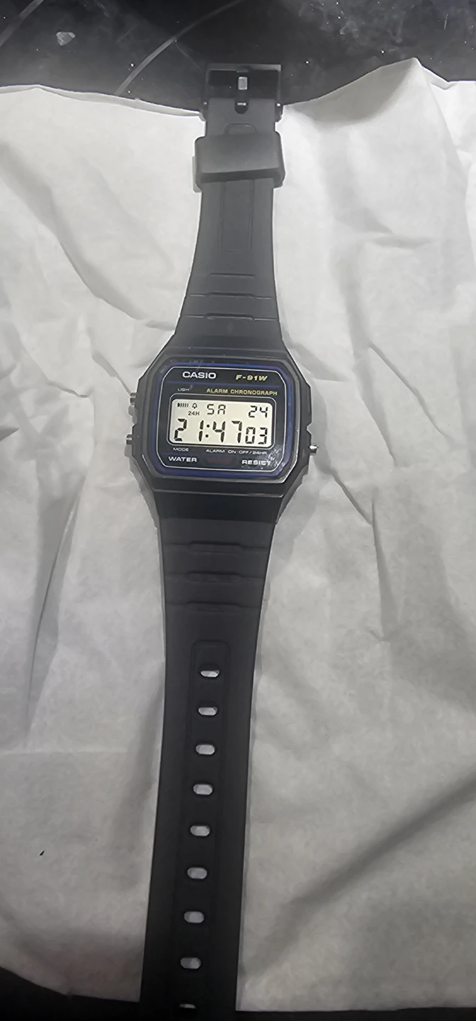 Casio F-91W Digital Watch - photo 2