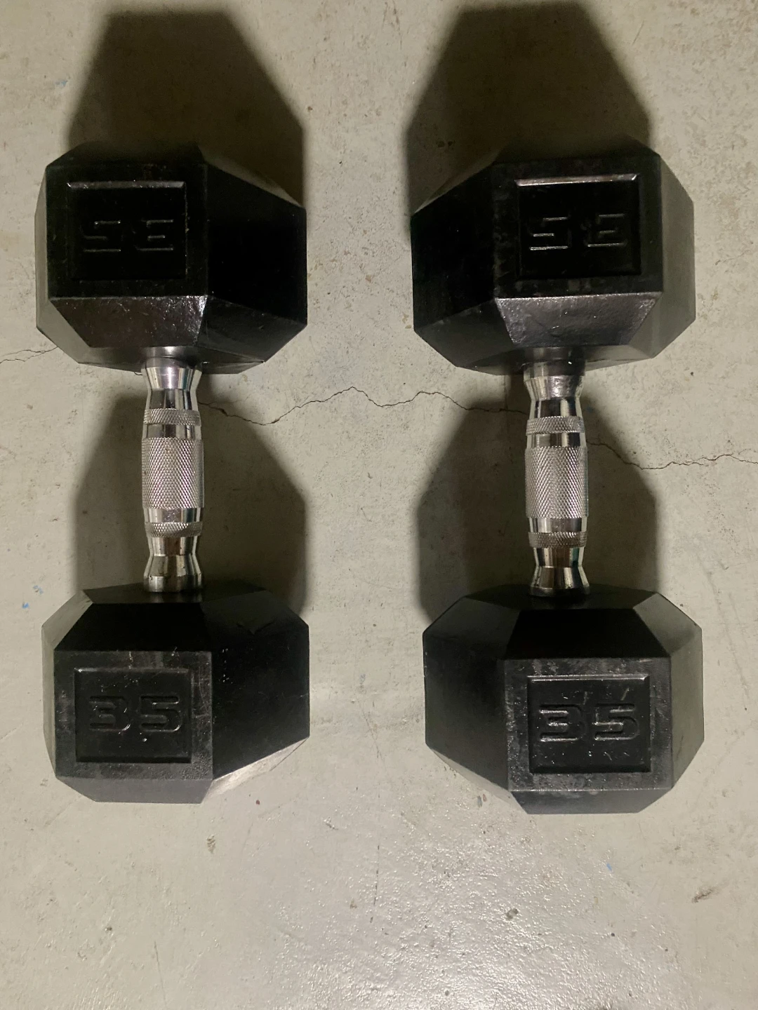 Premium Dumbell  pair in perfect condition. - photo 2