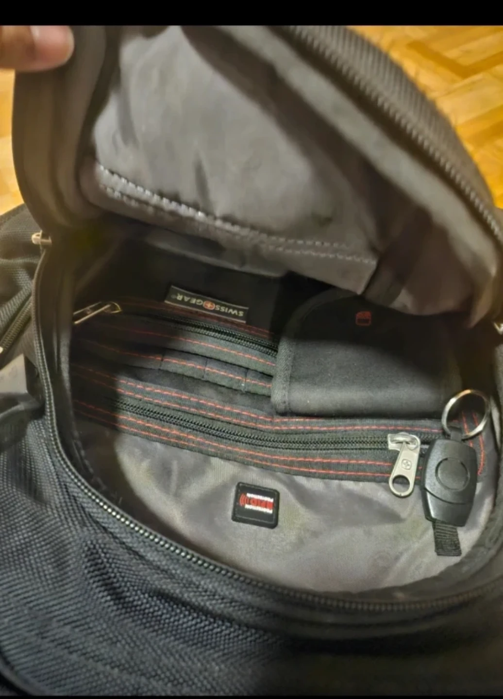 Swiss Gear Black Backpack - photo 4