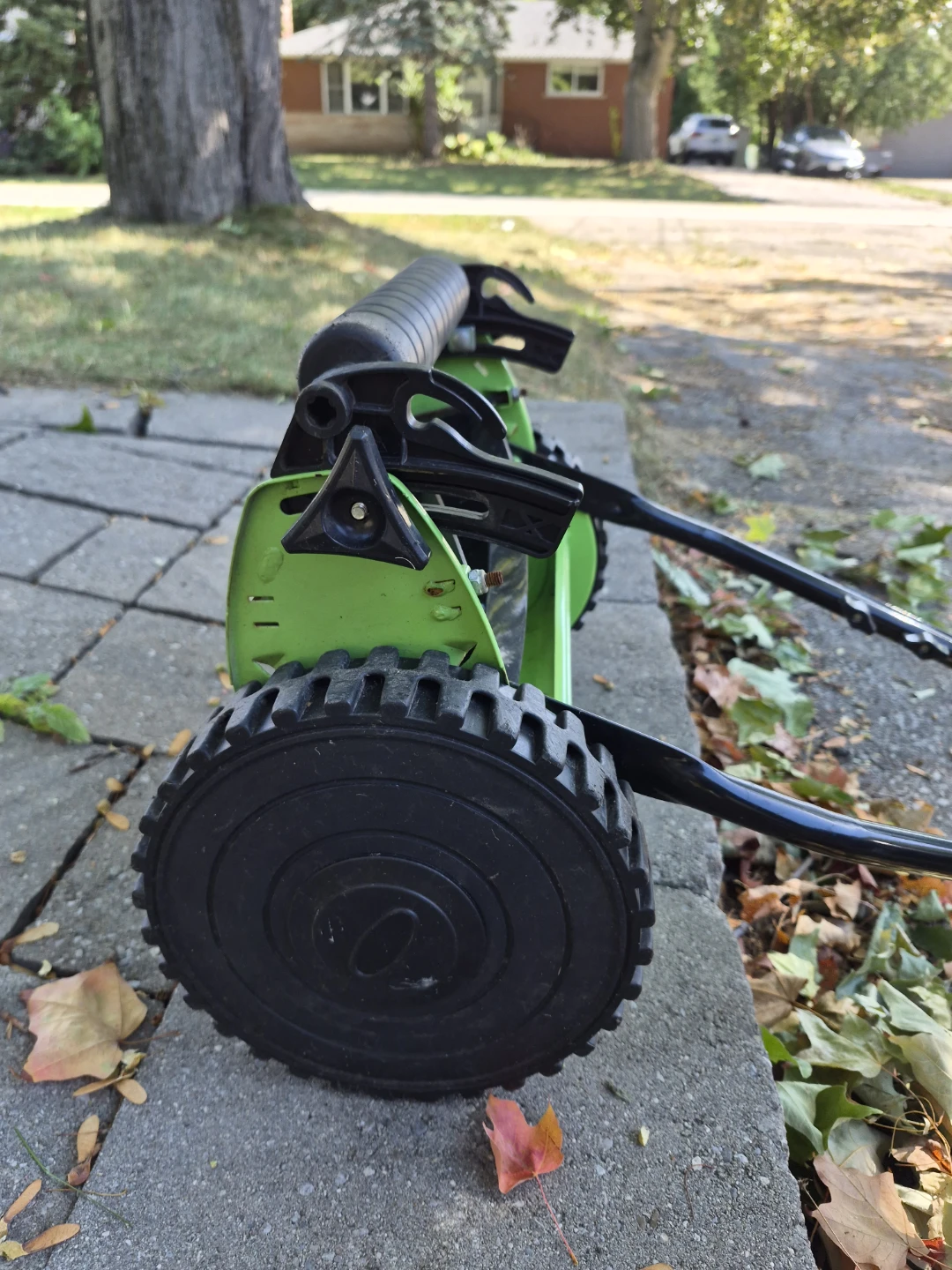 DuroStar Manual Reel Mower - photo 5