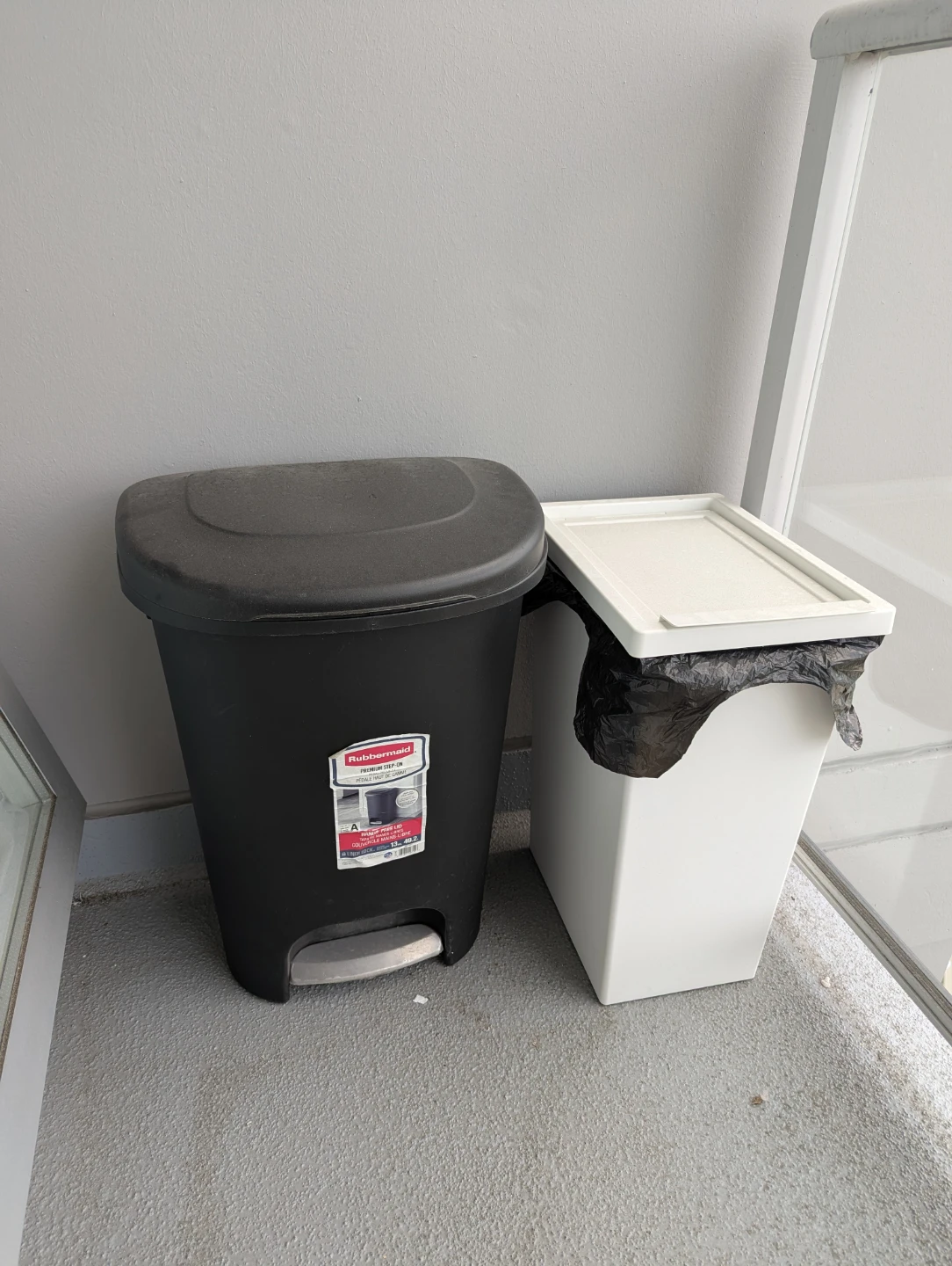 Trash can and bottle can, 10 each