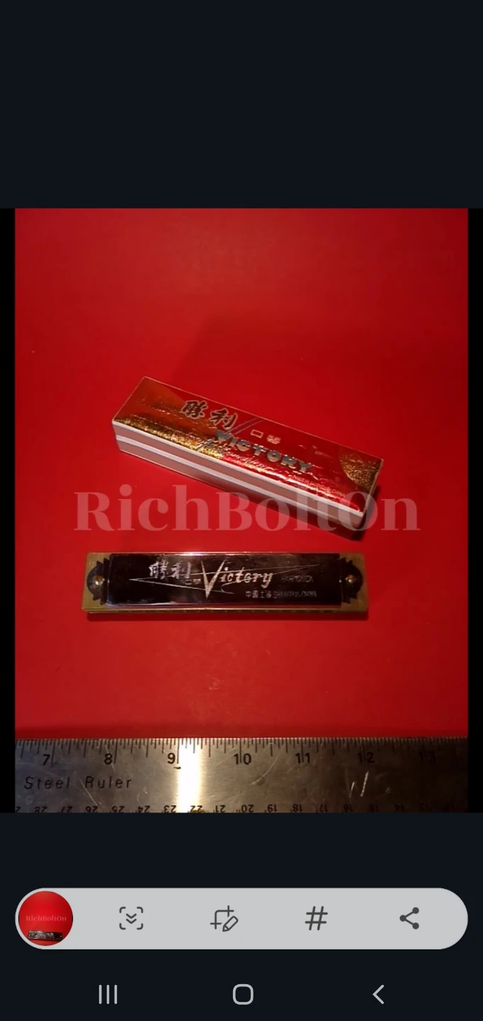 Vintage Victory Harmonica in Original Box - photo 2