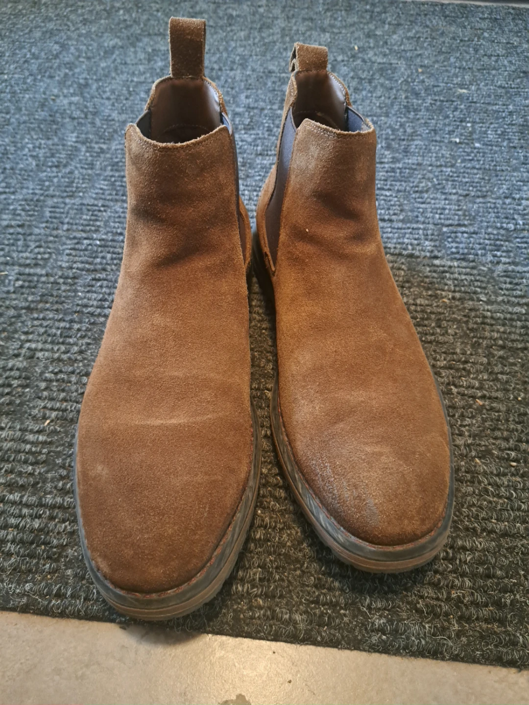 Size 8  Brown Suede Chelsea Boots - photo 3