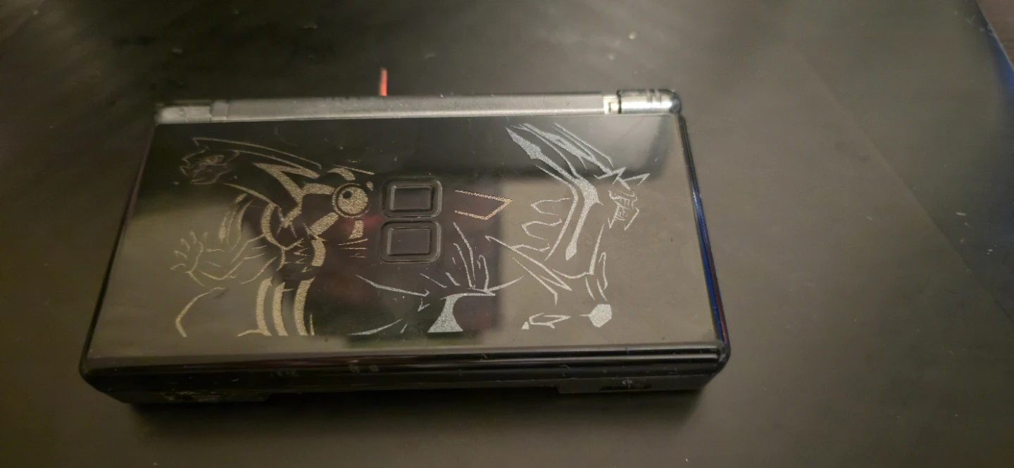 Nintendo DS Lite Dialga & Palkia Edition