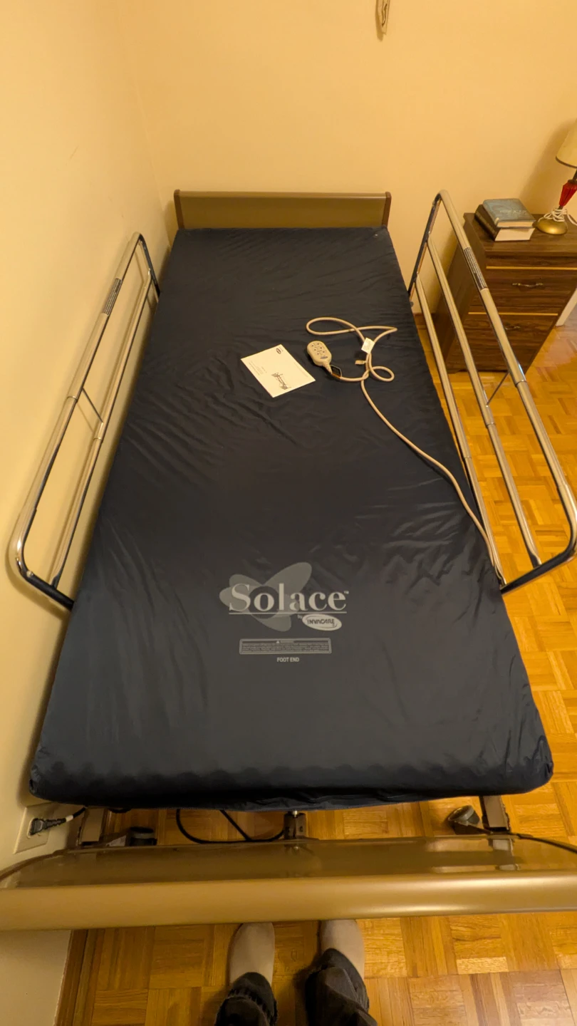 Invacare Homecare Bed with Solace Mattress - photo 3