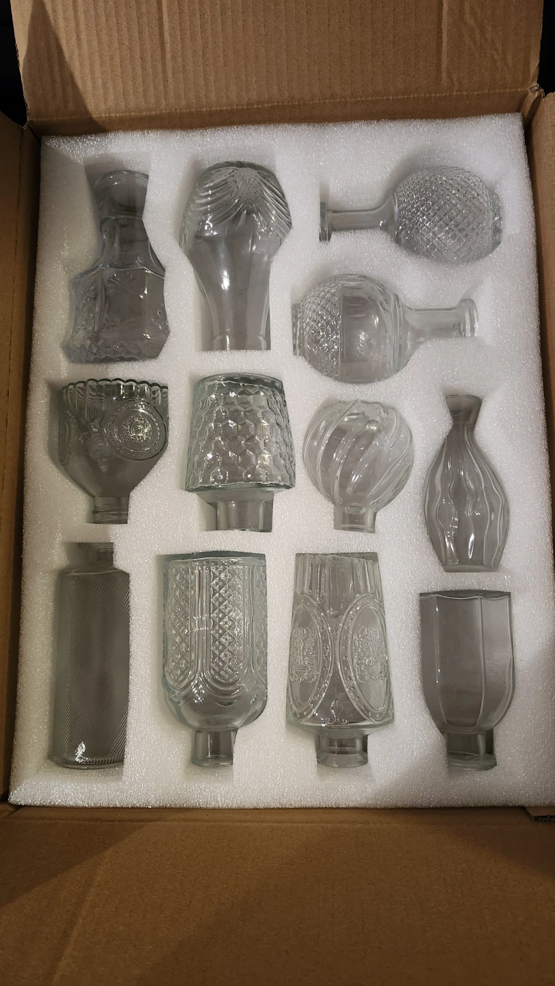 Set of 12 Small Decorative Glass Vases - photo 4