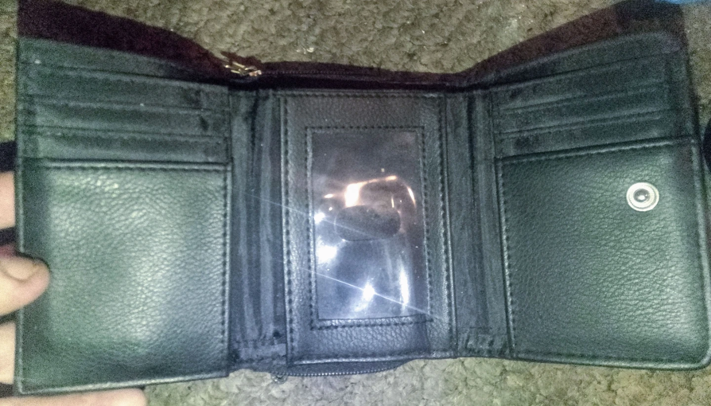 Black Tri-Fold Wallet with Snake Pattern Detail - photo 2