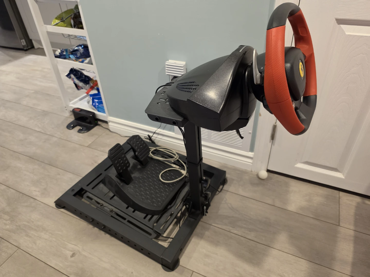 Thrustmaster Ferrari Racing Wheel and Next Level Racing Stand - photo 2