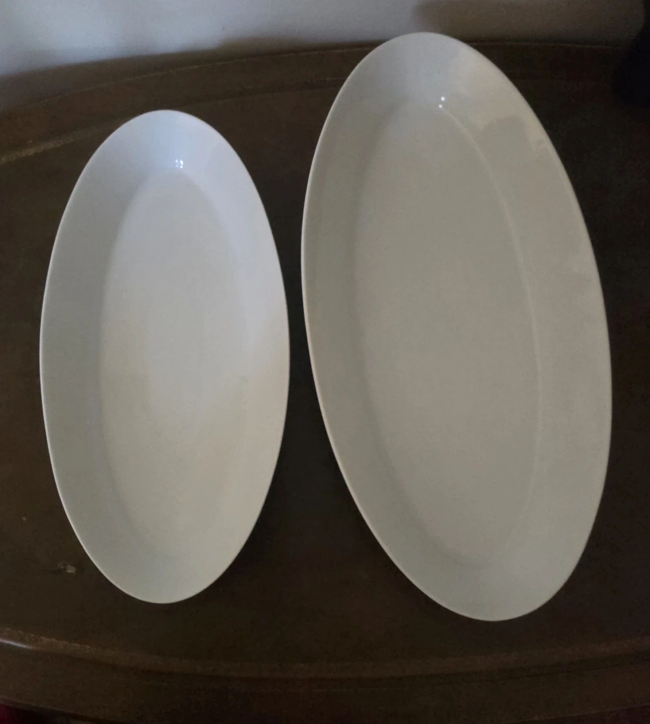 Set of 2 Ovenandback Porcelain Serving Platters