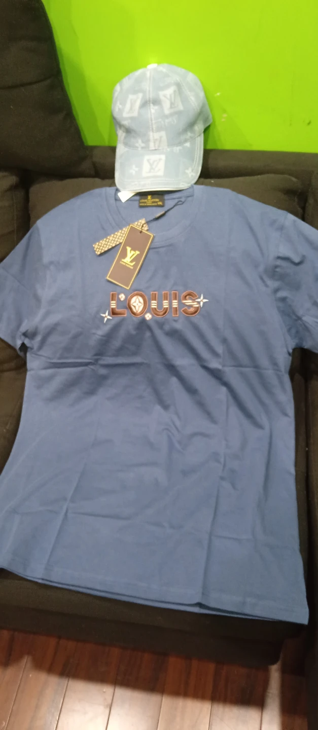 Louis Vuitton T-Shirt and Cap Set