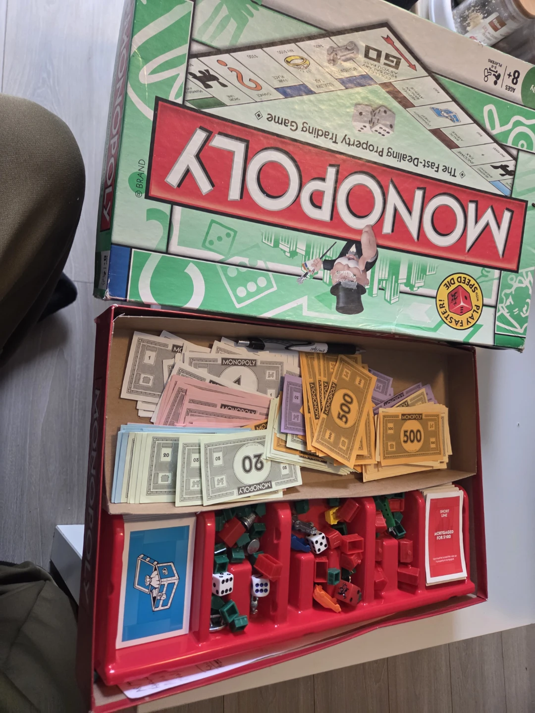 Hasbro Monopoly Board Game - photo 2