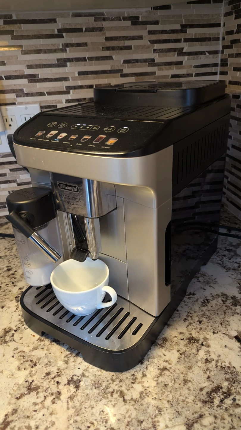 DeLonghi Magnifica Evo Espresso Machine - photo 2