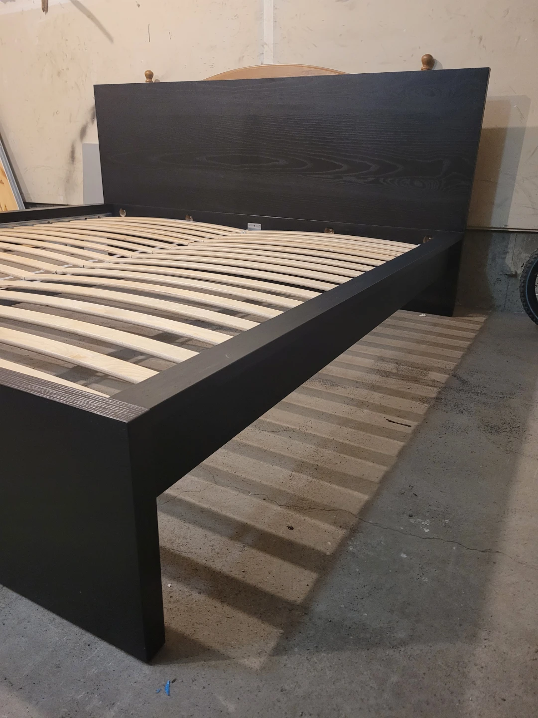 Delivery - ikea king bed - photo 3