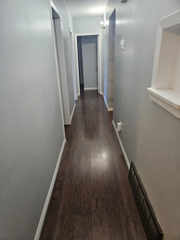 3 bed 1 bath upstairs suite - photo 4