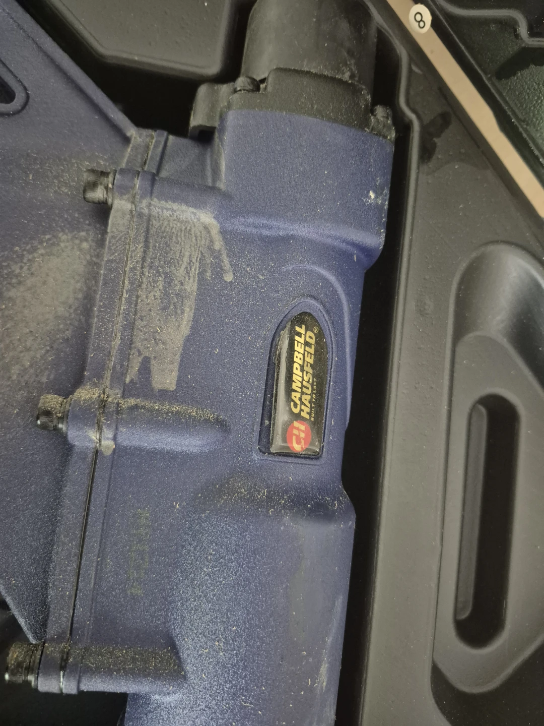 Campbell Hausfeld Air Nailer with Case - photo 3