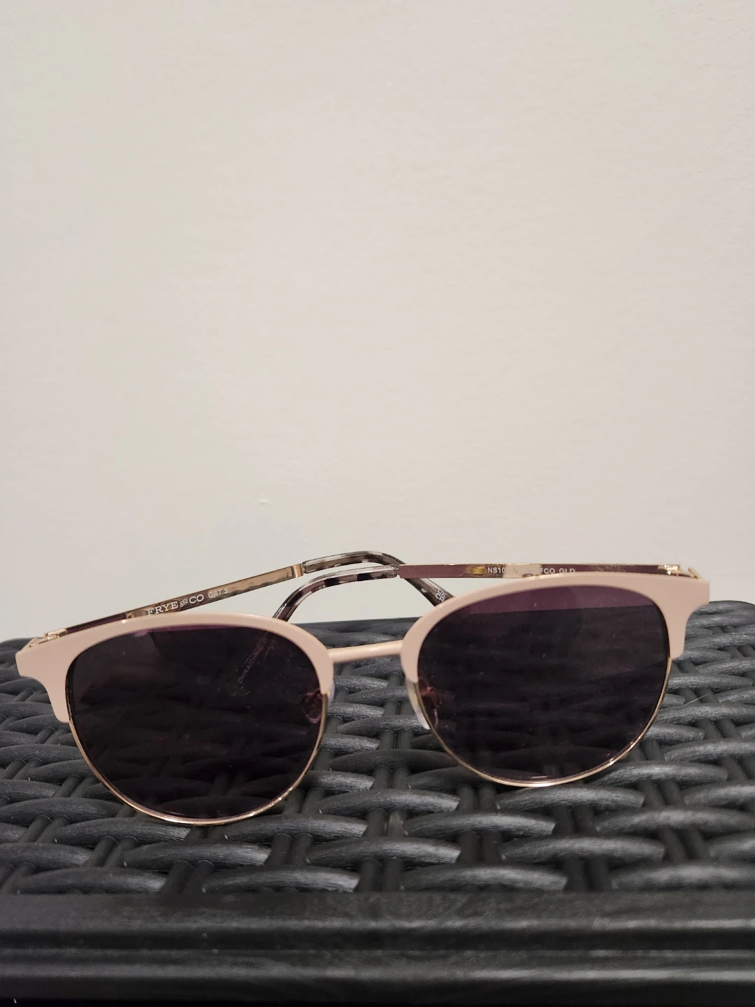 FRYE AND CO. Sunglasses - photo 2