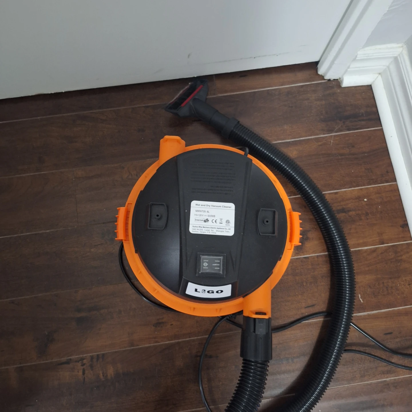 Wet and Dry Vacuum Cleaner - photo 2