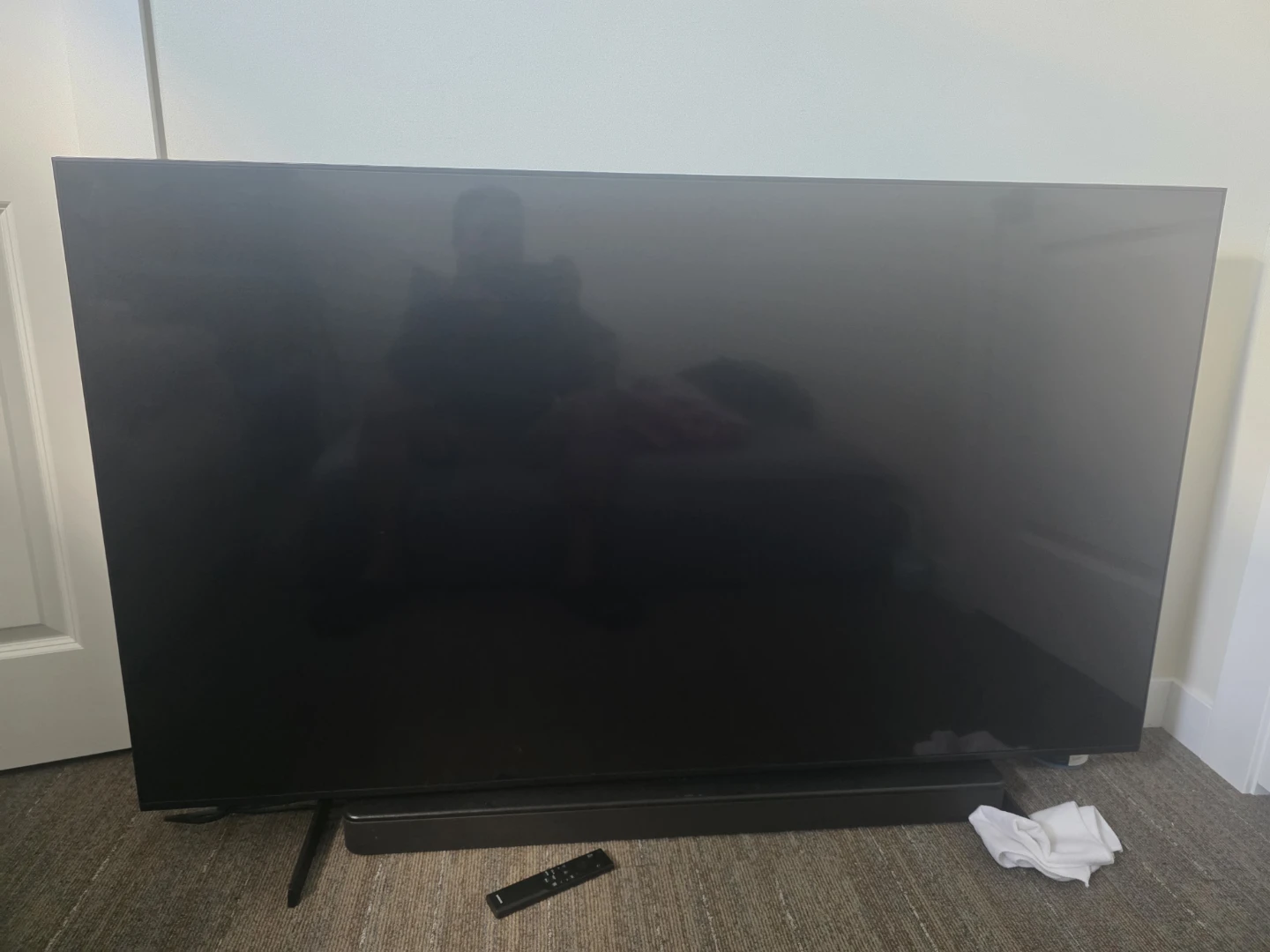 Samsung 60-inch Crystal UHD 4K Smart TV