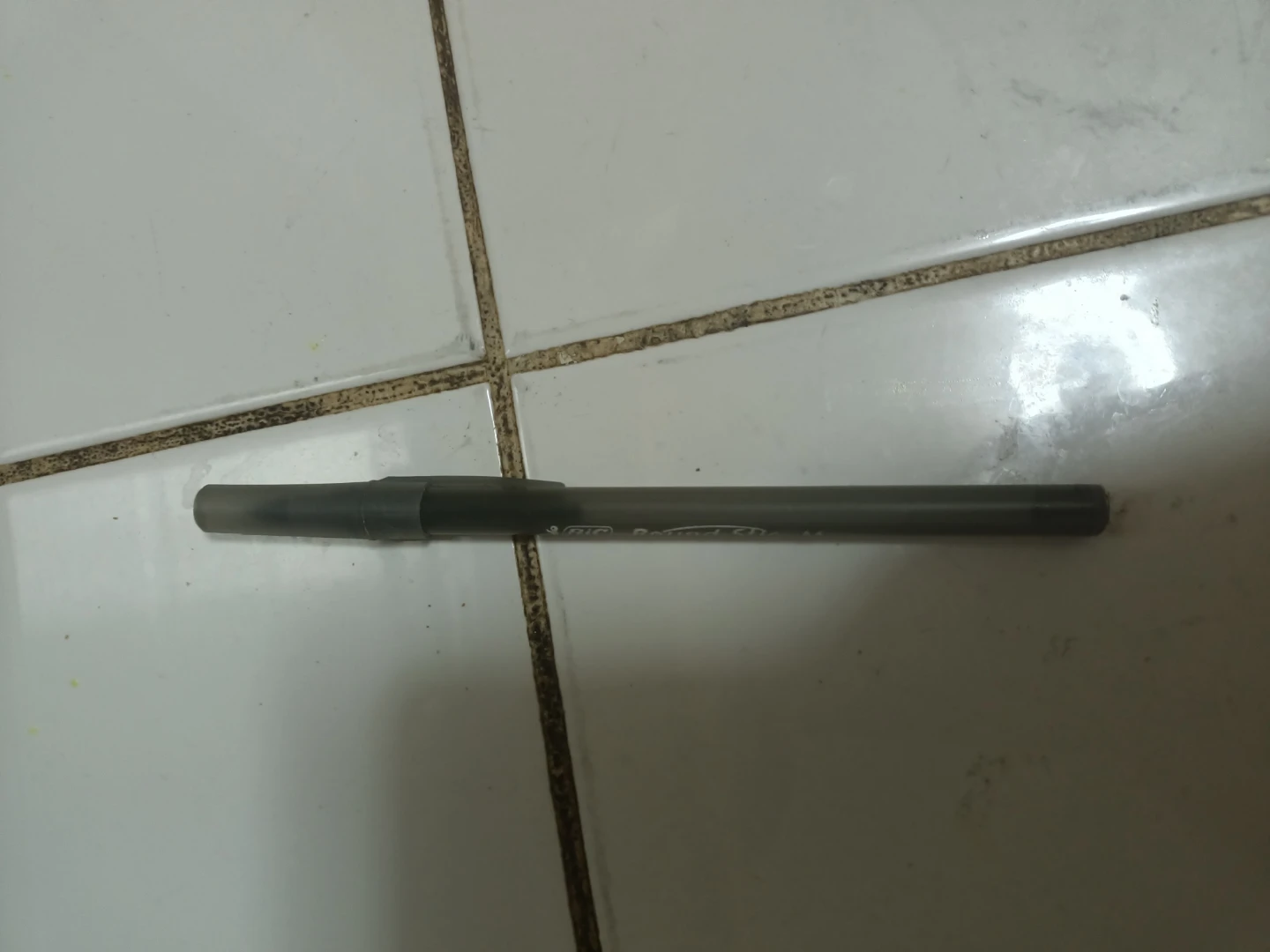 BIC Round Stic Black Ballpoint Pen🏈