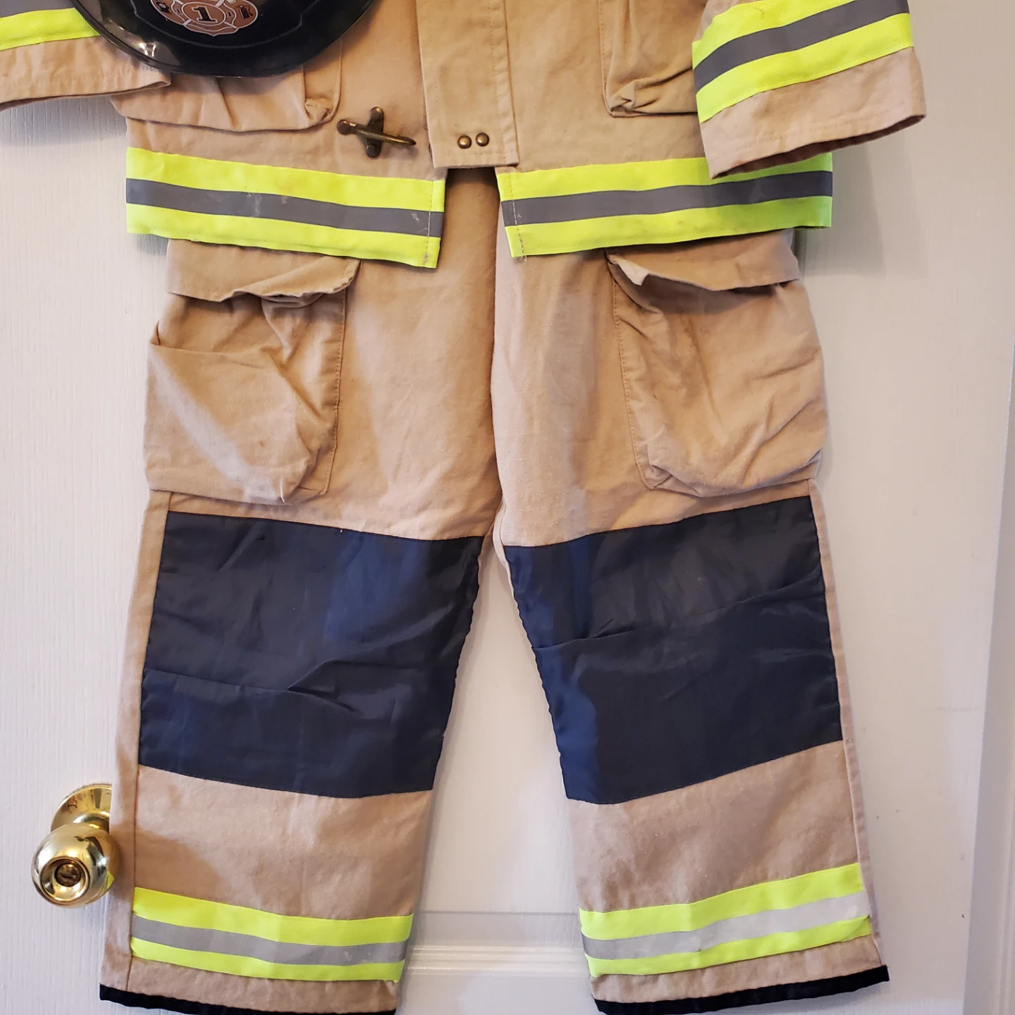 Firefighter Costume, age 7-8 - Dress-Up/Halloween - photo 2