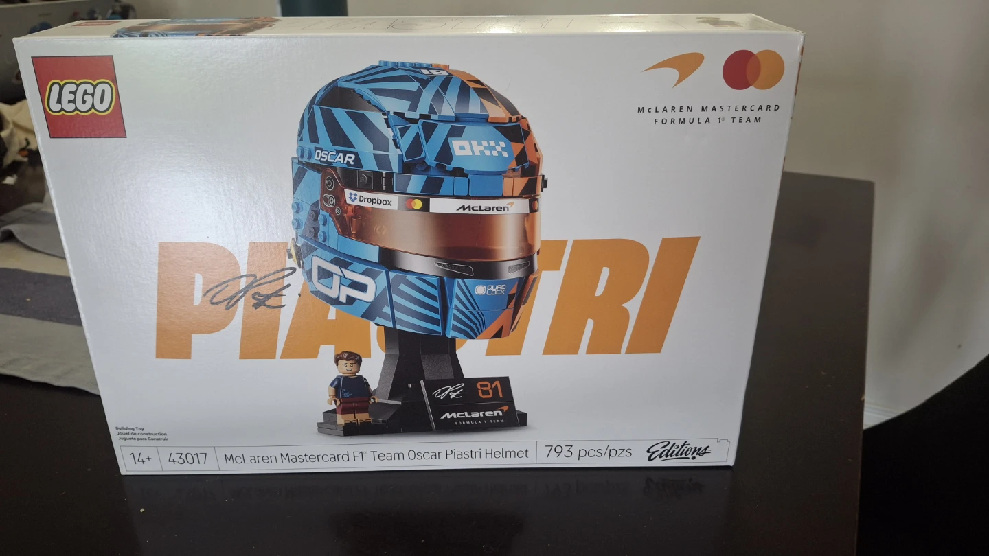 LEGO McLaren Oscar Piastri Helmet 43017