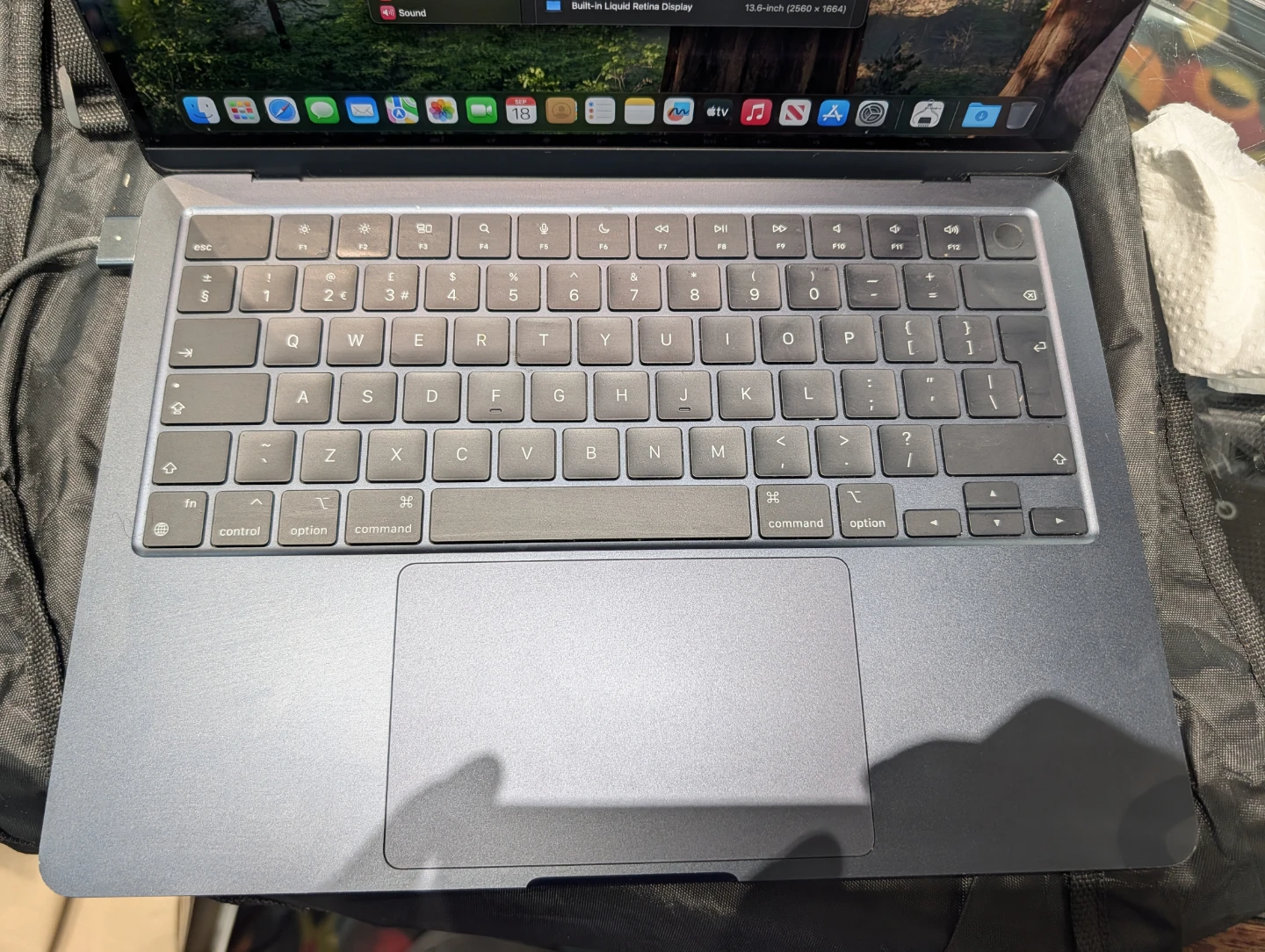 Apple MacBook Air M2 2022 13.6-inch - photo 3