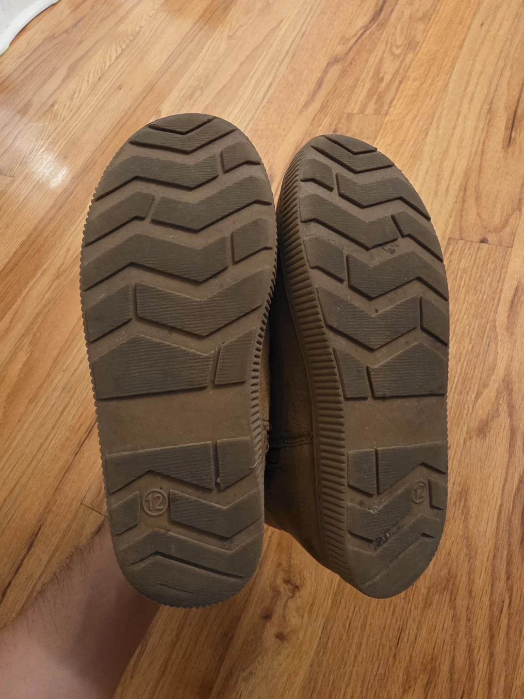 Girl size 12 winter boots - photo 2