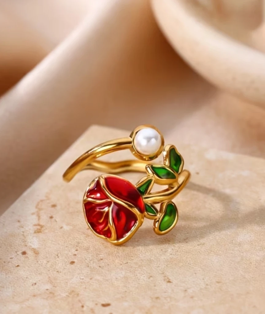 Gold-tone rose and pearl ring