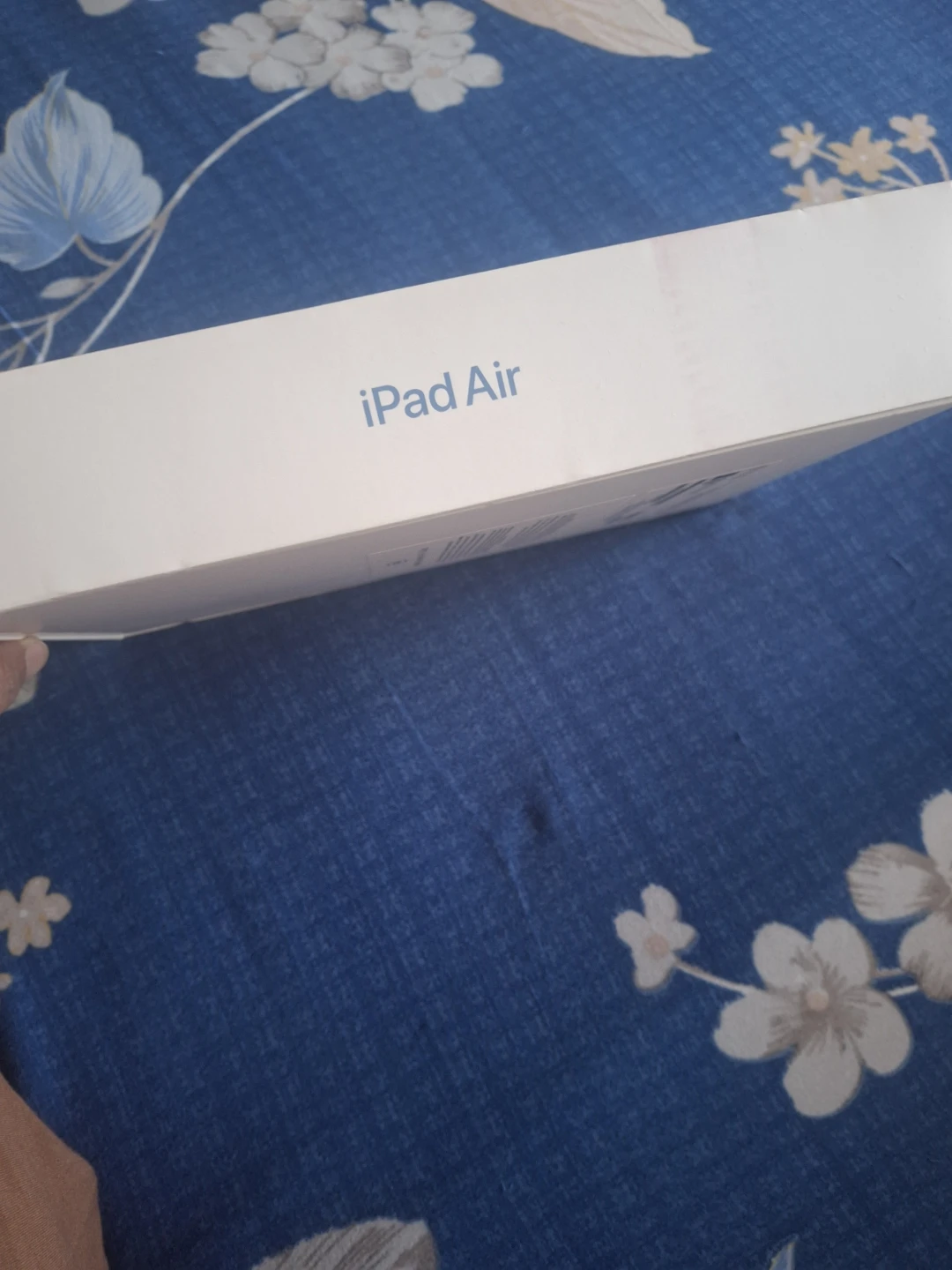 Apple iPad air 5th Genretion only box - photo 2