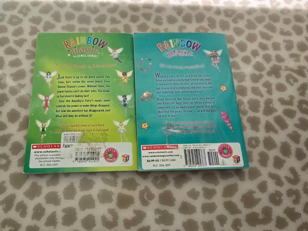 📚 (2) Rainbow Magic Chapter Books - photo 4