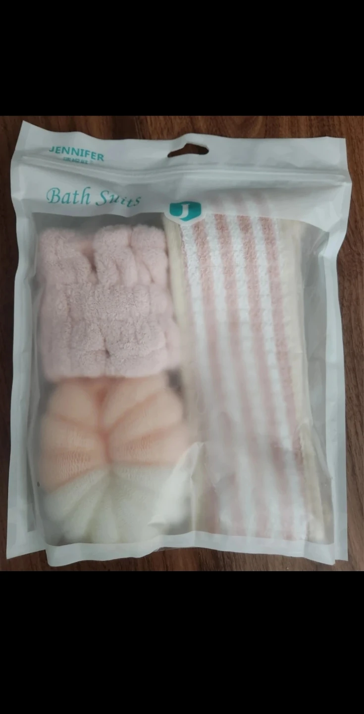 🏈 Brand new Jennifer Combination Bath Set