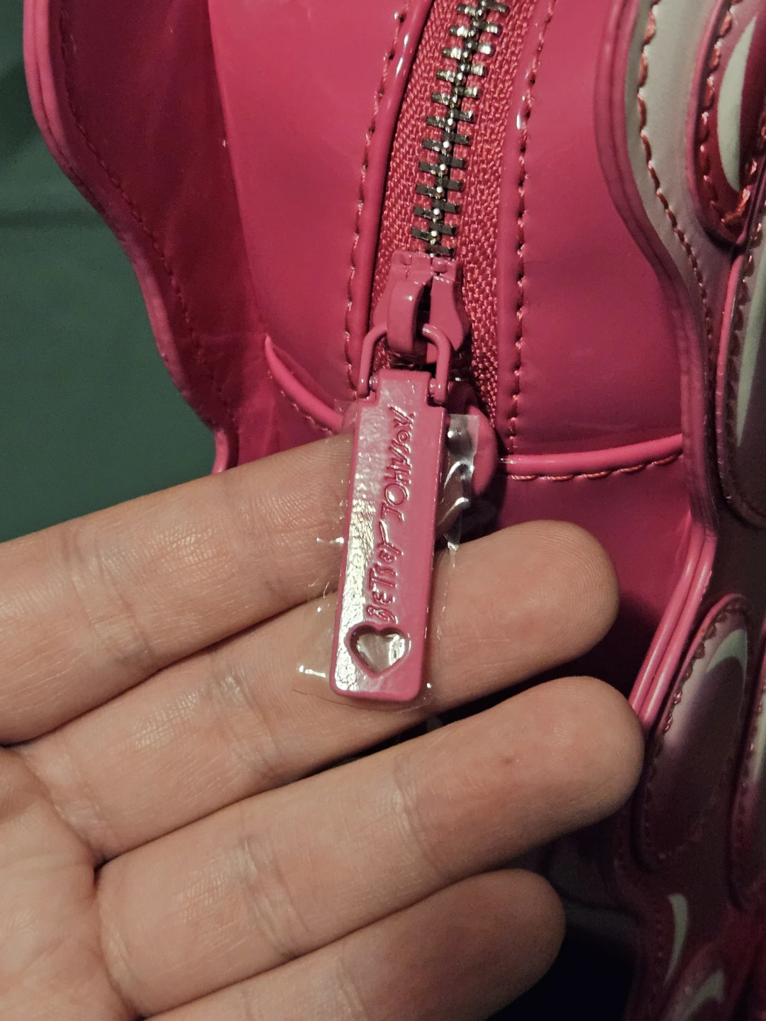 Betsey Johnson XOCANDY Gummy Bear Crossbody Bag - photo 5