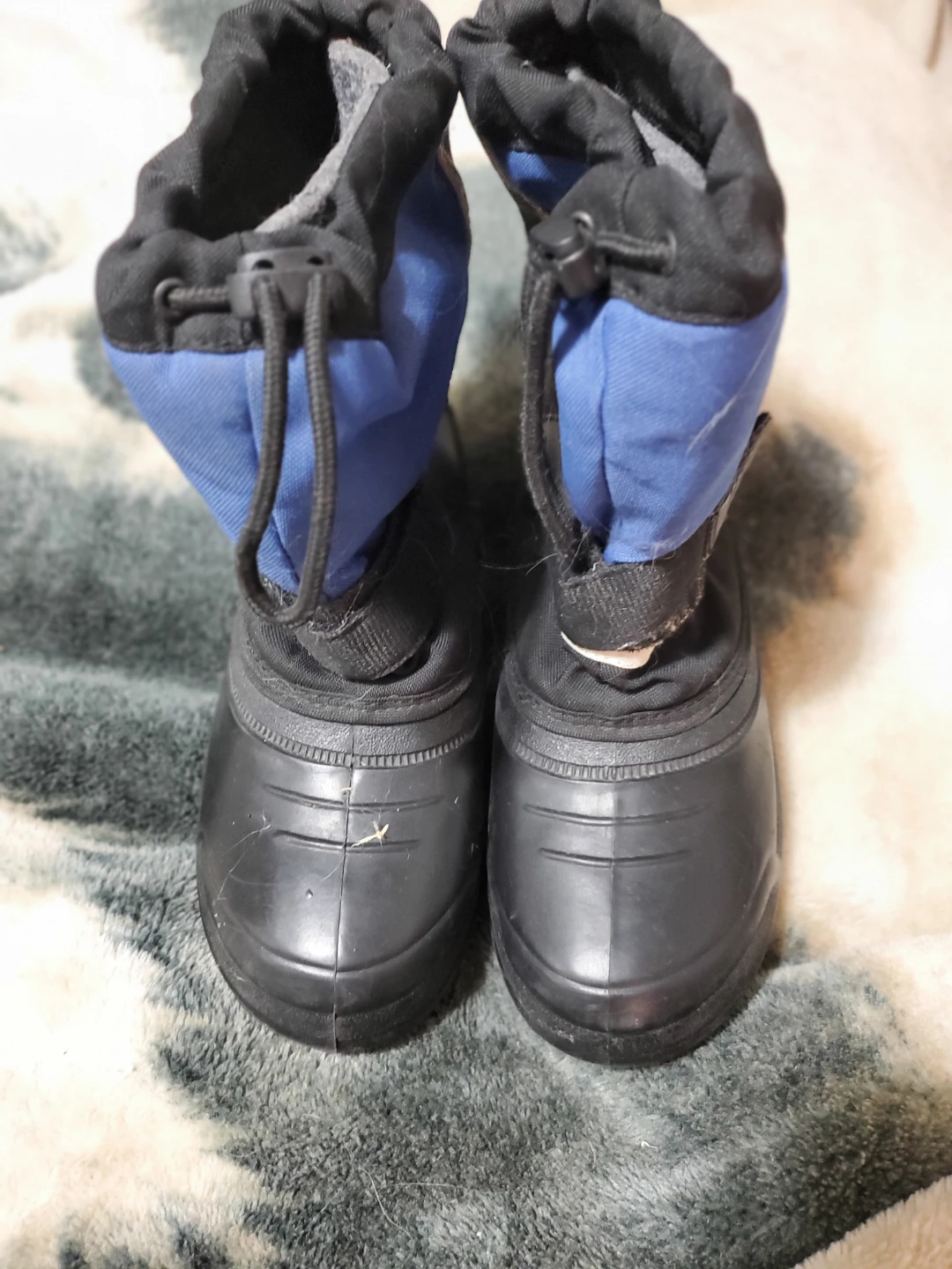 Snow Boots