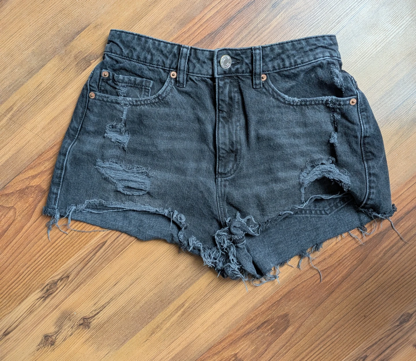 🏈Garage Denim Distressed Shorts