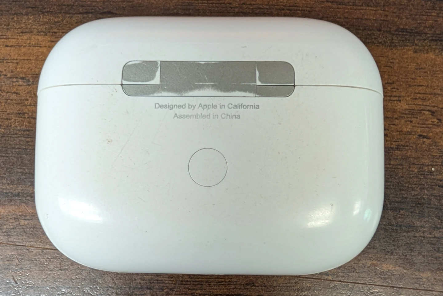 Apple AirPods Pro Gen1 Wireless Charging Case - photo 5