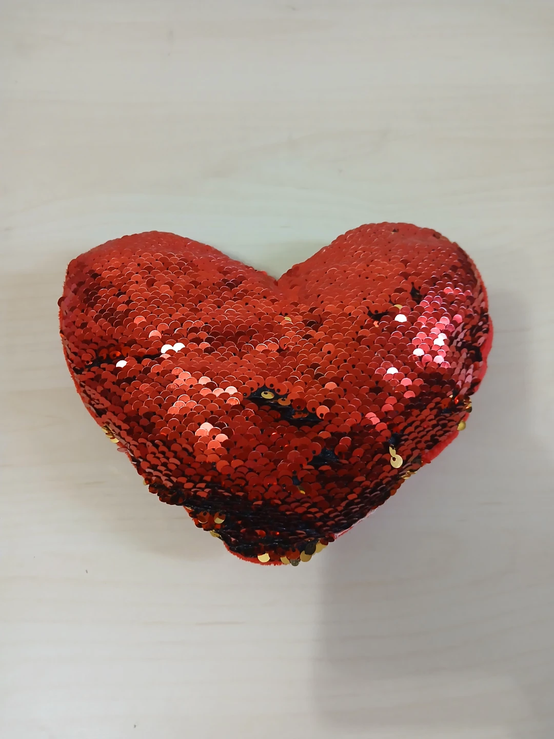 Red Sequin Heart Pillow🏈