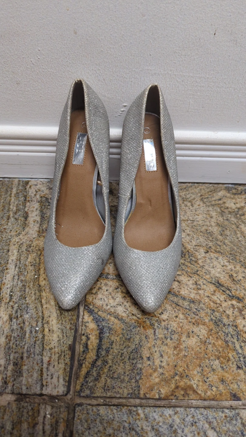 Ardene Silver Glitter Stiletto Heels Size 7