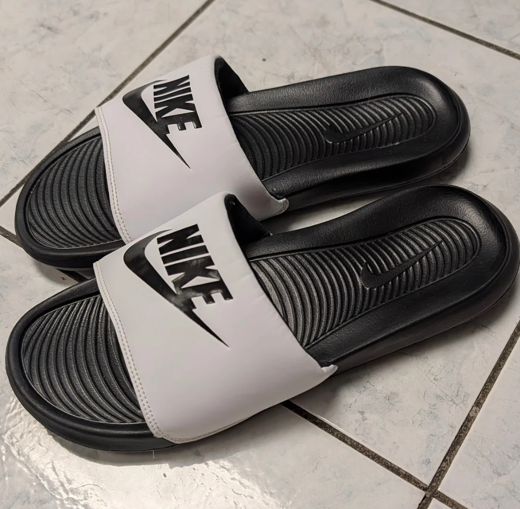 Nike Slides (size 12) - photo 3