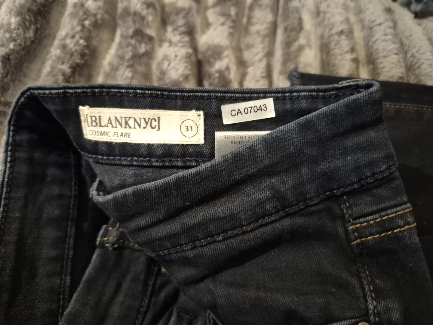 BlankNYC Cosmic Flare Jeans Size 31 - photo 4