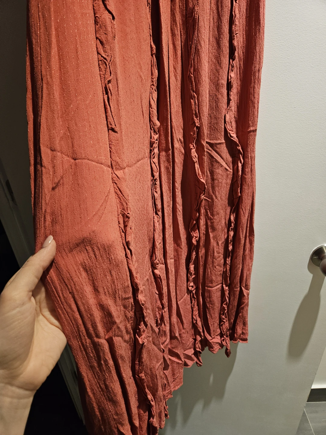 Rust-coloured sleeveless maxi dress - photo 2