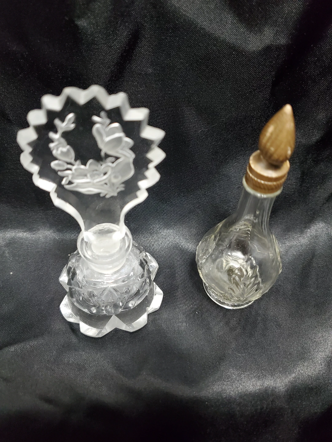 SMALL Vintage czechoslovakia perfume bottle X 2 - photo 4