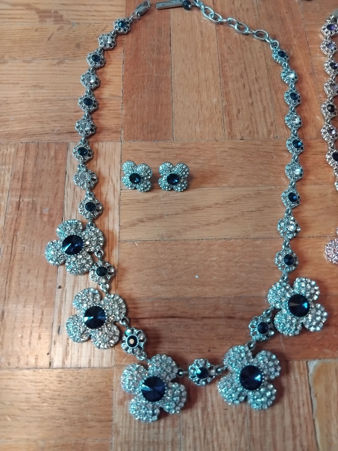 Floral Rhinestone Necklace and Earring Sets - photo 2