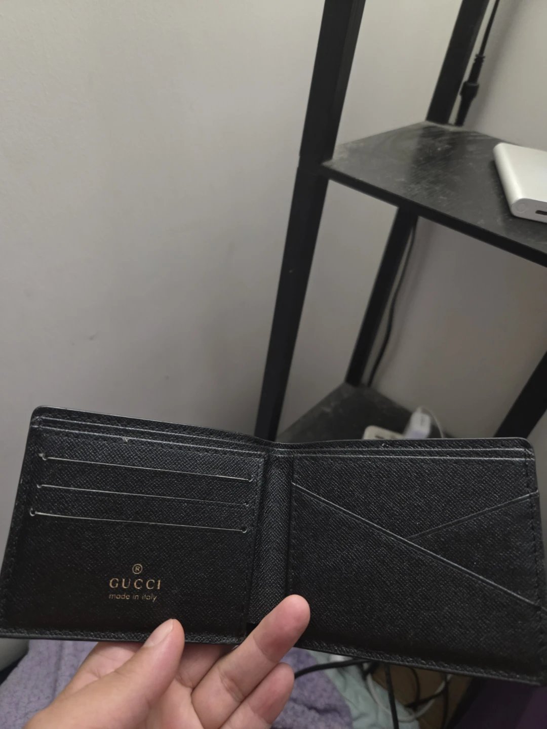 Gucci Black authentic Bi-fold Wallet - photo 3