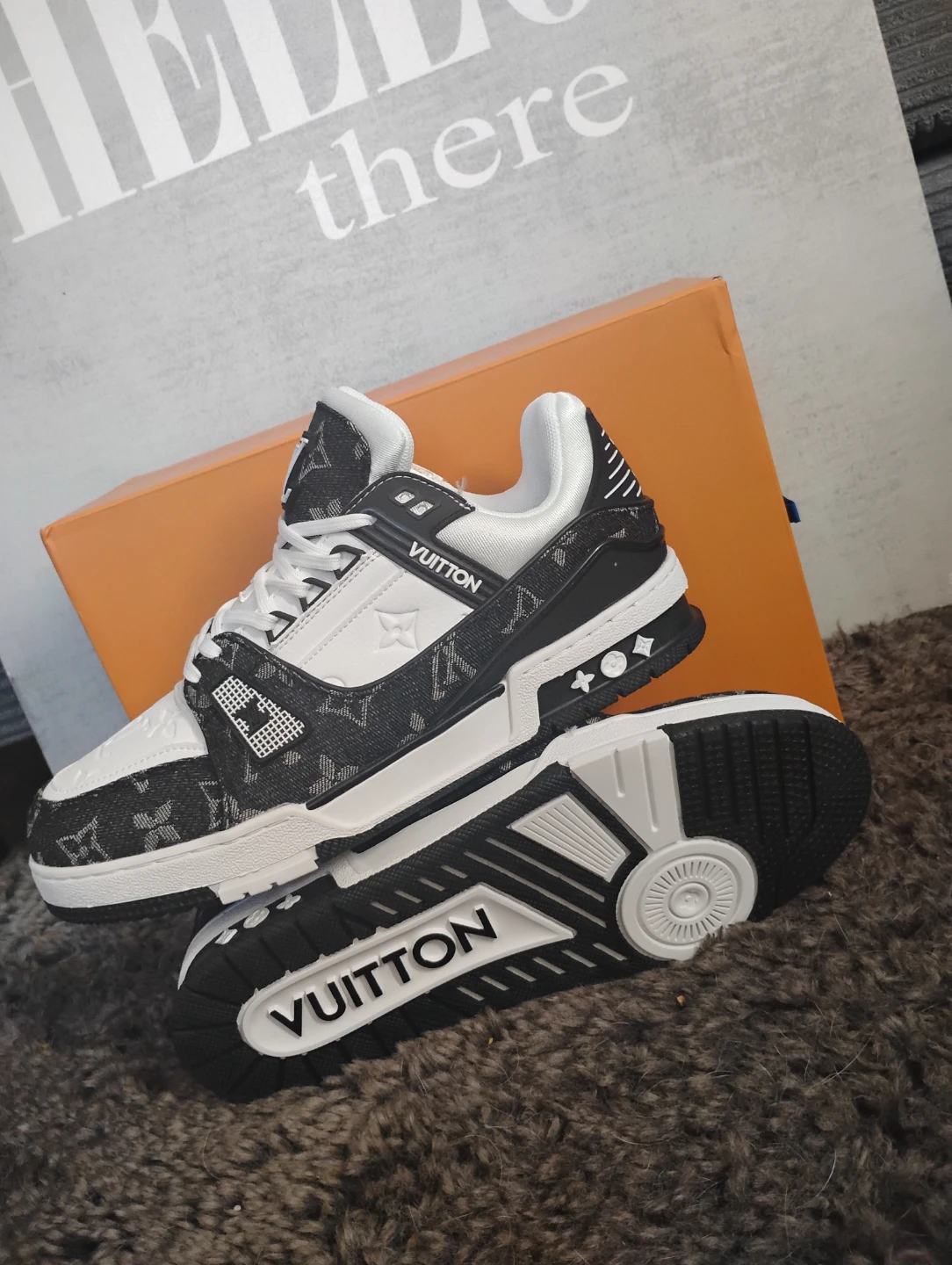 Louis Vuitton LV Trainer's BLACK