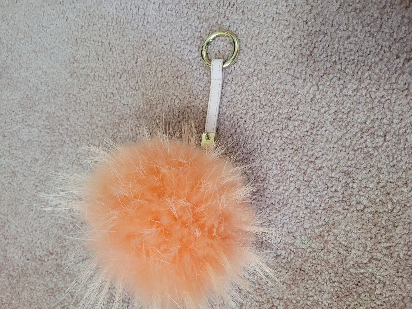 P🏈each Faux Fur Pom Pom Keychain