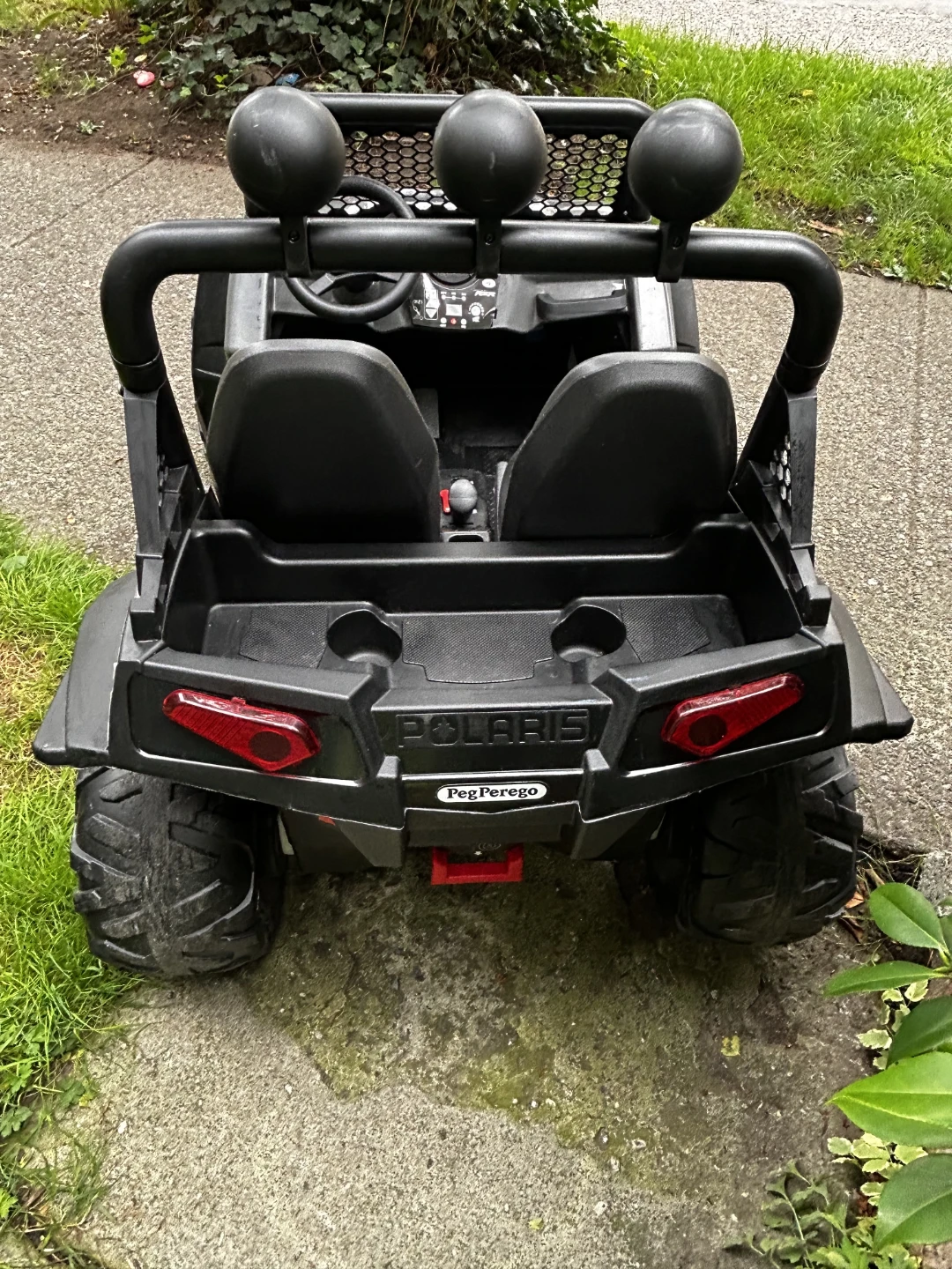 Peg Perego Polaris RZR 900 Kids Ride-On - photo 2