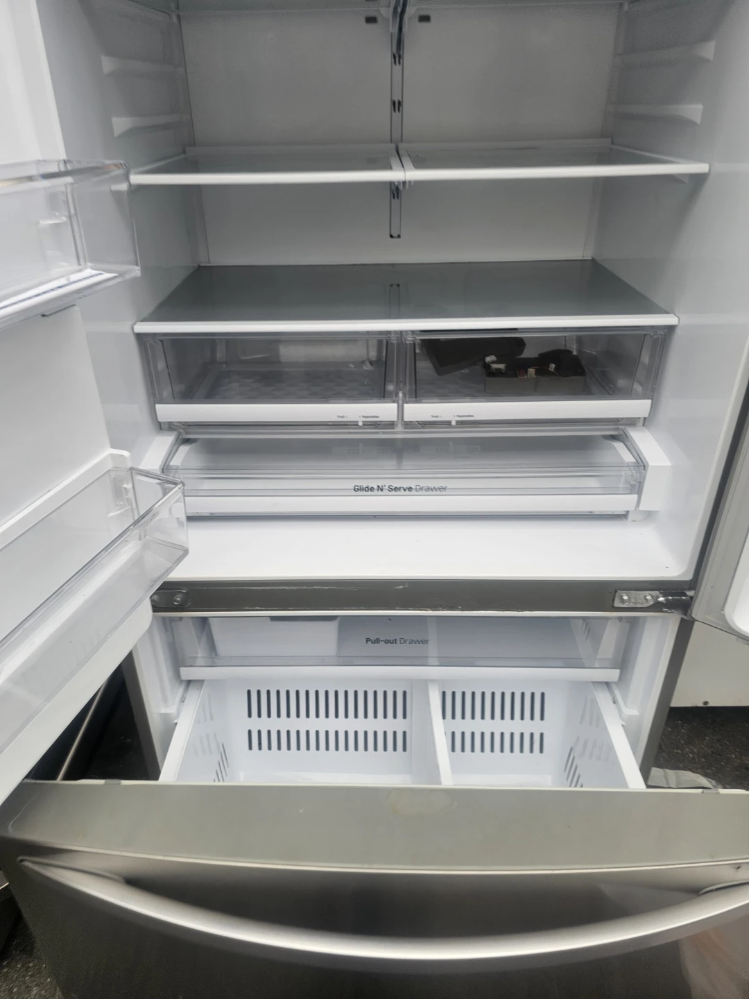 LG French Door Refrigerator - photo 3