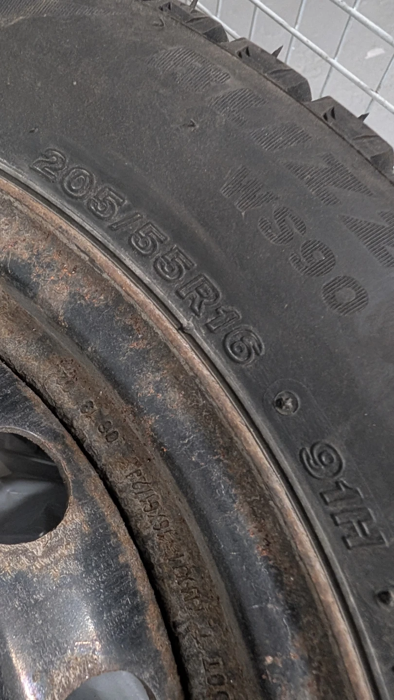 Bridgestone Blizzak WS90 Winter Tires + Steel Rims – 205/55R16 - photo 2